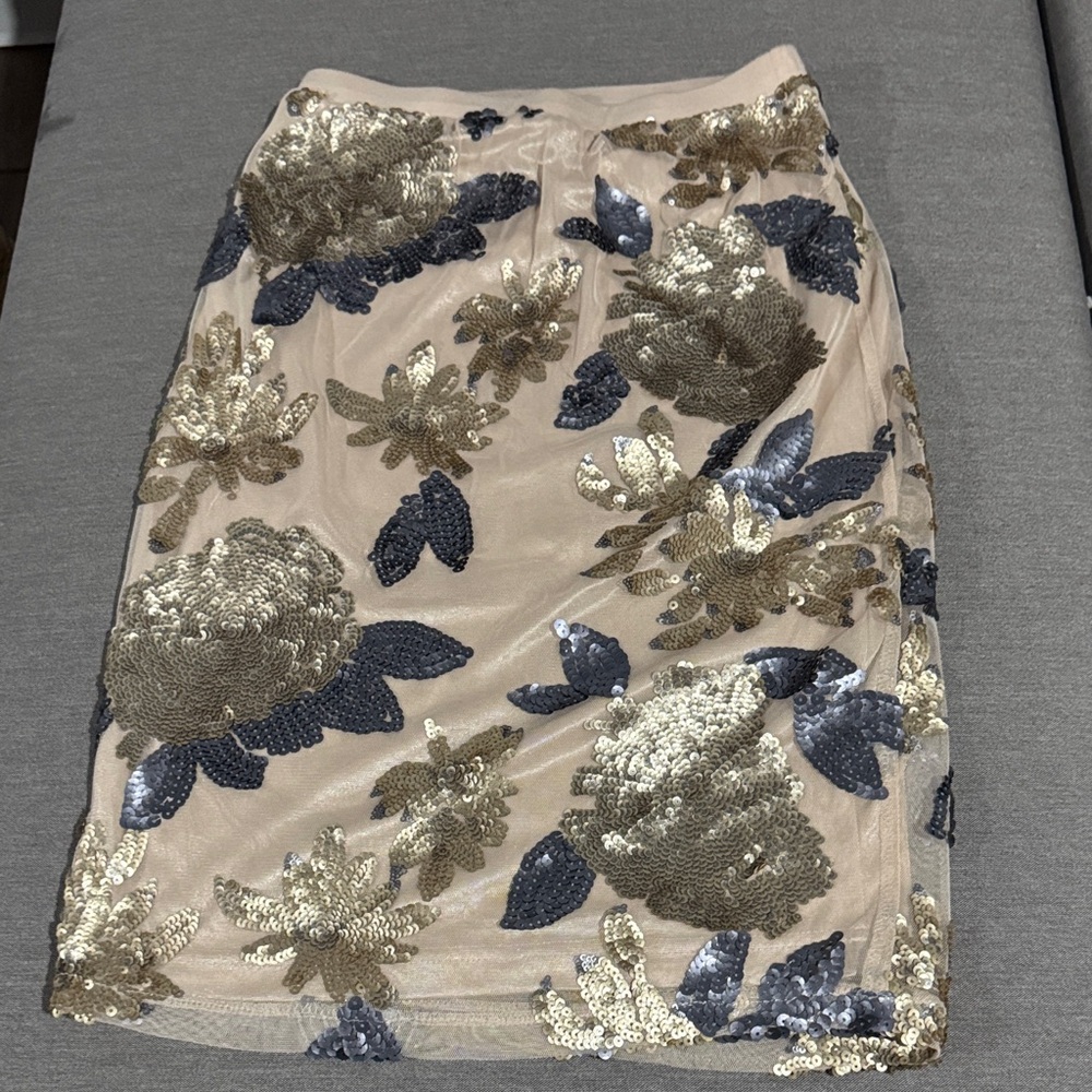 Forever 21 Floral Sequin Pencil Skirt - Gold and Silver